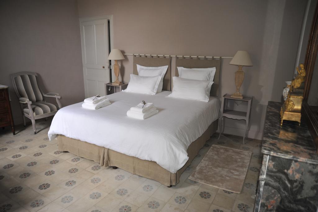 Bed and Breakfast Domaine De Ceyrac Conqueyrac Zimmer foto